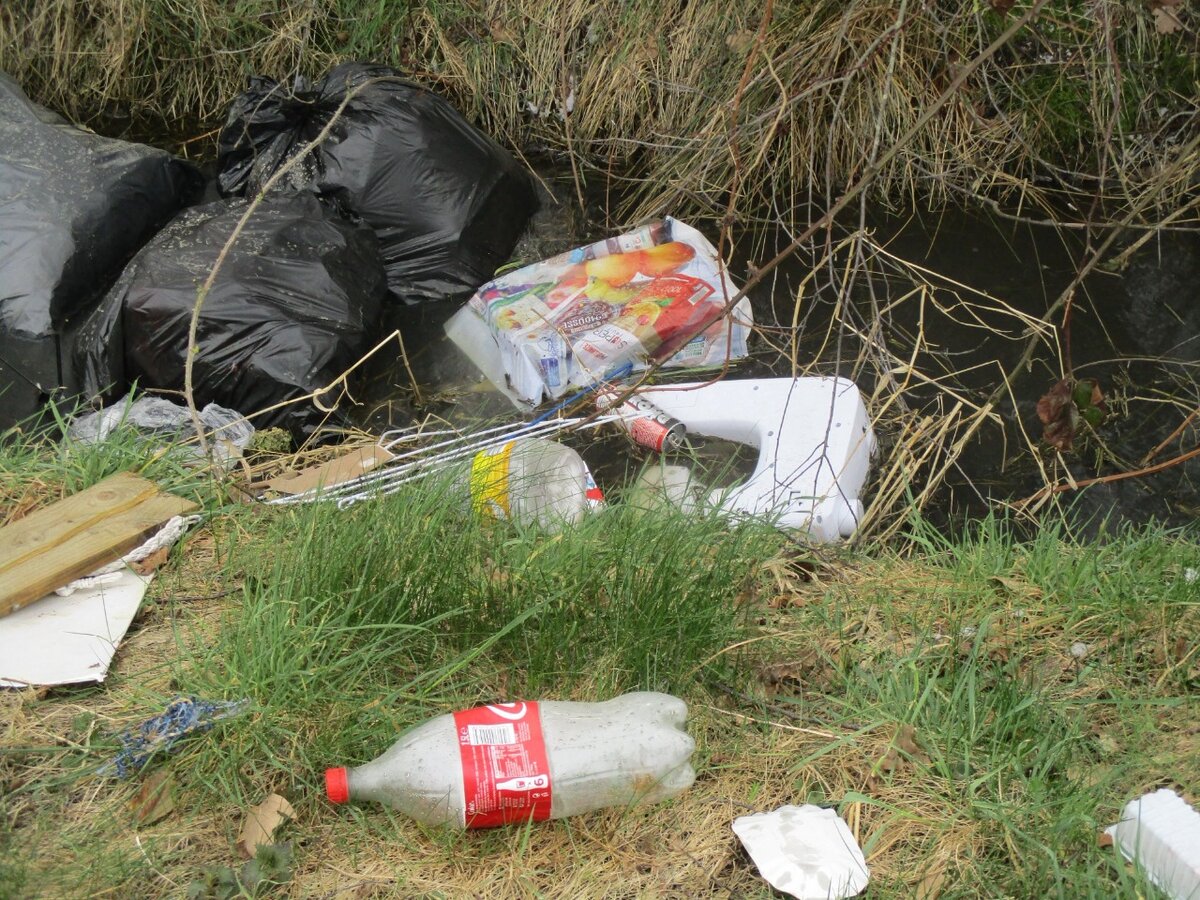 Afval verbranden of dumpen verboden