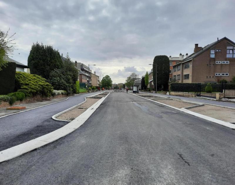 Baron de Vironlaan met onderlaag asfalt