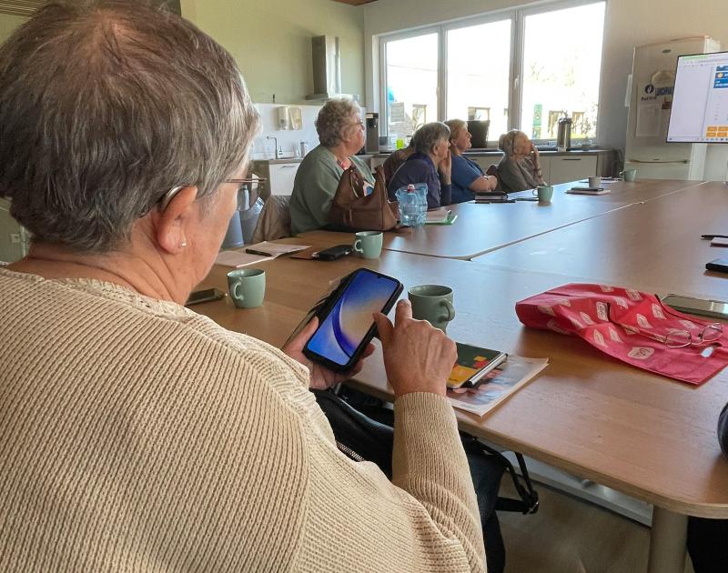 Digi-workshop: Orde op je toestel © ouderenwelzijn