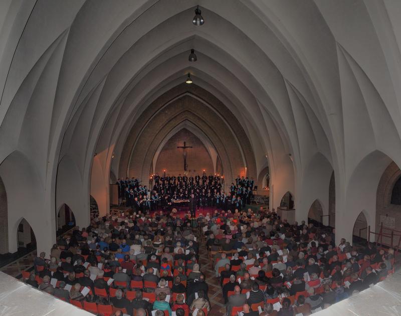 Koor-repetities met professionele dirigent en zangcoach © Singhet Scone Dilbeek fotograaf Freddy Louwagie