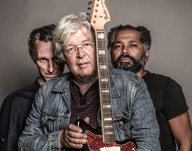 Hugo Matthysen, Ronny Mosuse & Aram Van Ballaert | BIMDEK © Matthysen, Mosuse en Van Ballaert