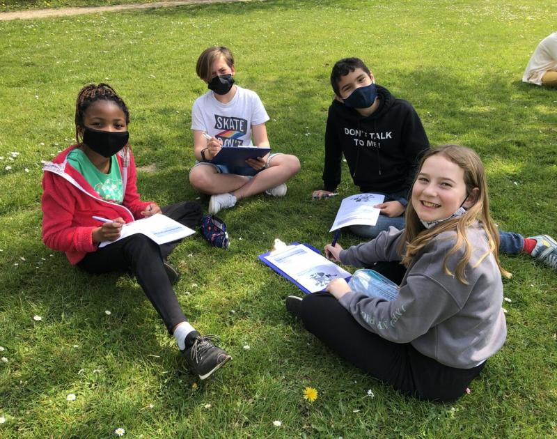 Wij bouwen een raket