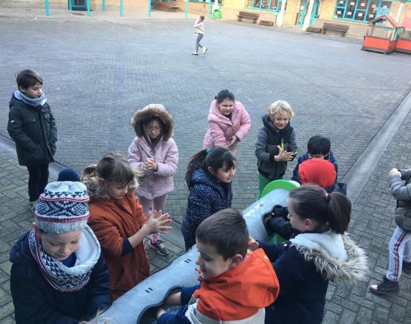 Nieuwe wastafels in onze school