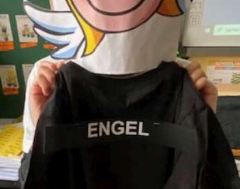 The masked dancer ... Who are you 3B?