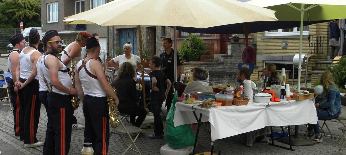 Ontmoet elkaar op den trottoir